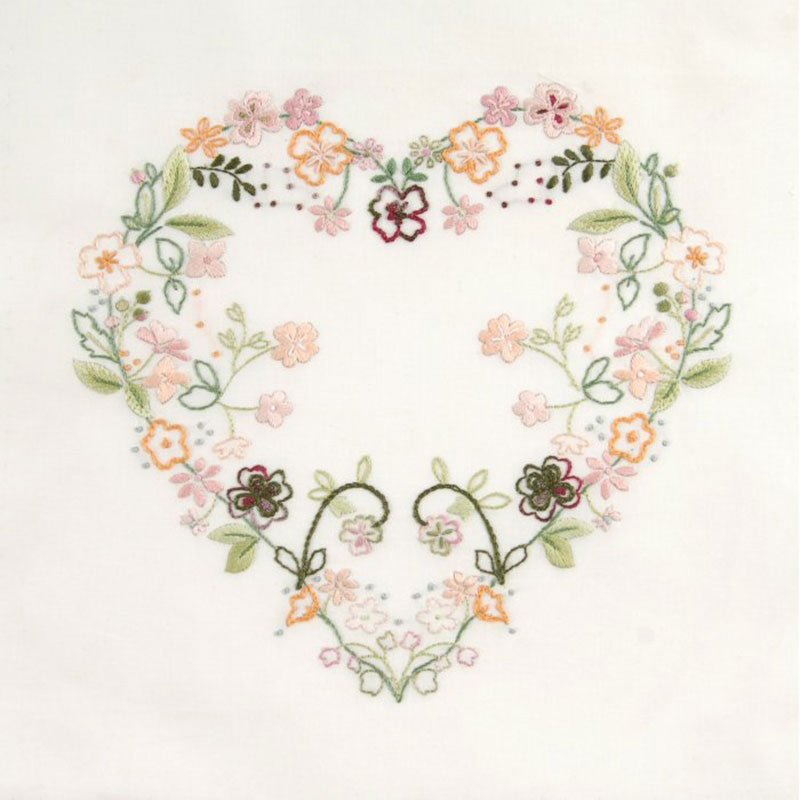 Kit broderie mariage - 25 x 30 cm - Cœur floral