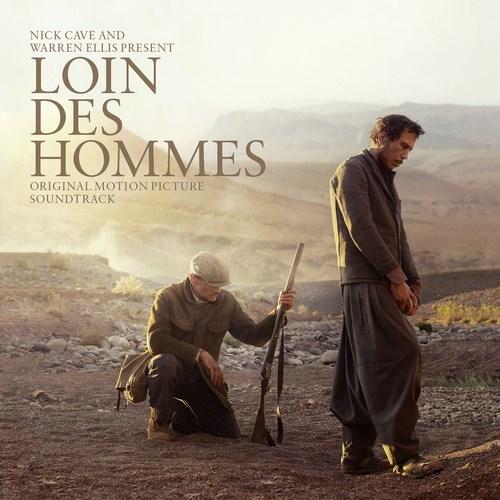 LOIN DES HOMMES