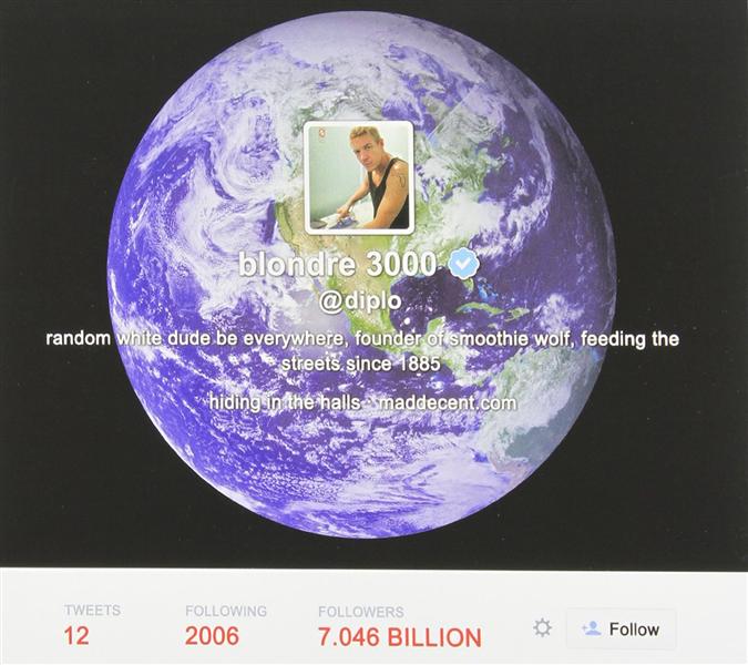 RANDOM WHITE DUDE BE EVERYWHERE