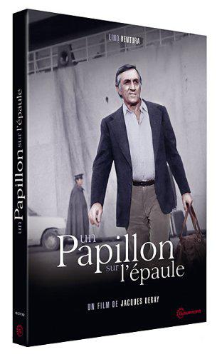UN PAPILLON SUR L'EPAULE